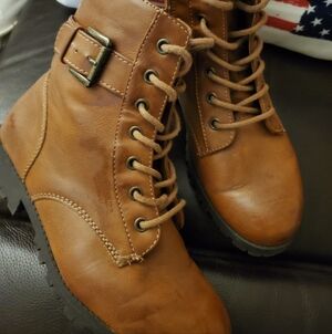 Kohl's Tan Combat Boots for Women